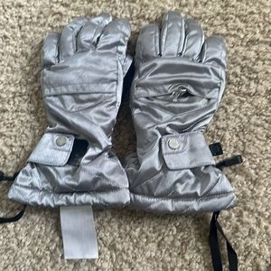 Silver ski gloves